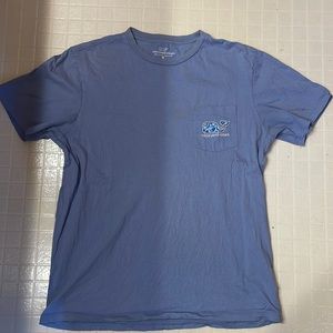 Vineyard Vines shirt medium